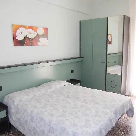 Hotel Palm 3*